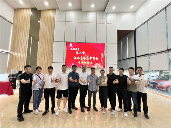 安晨無縫焊接系統門窗：跟隨商會考察團，探索東南亞市場